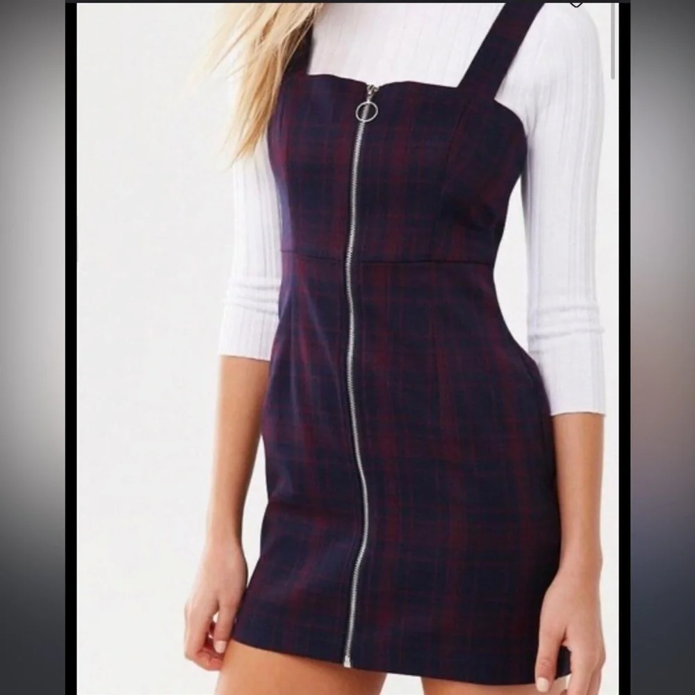 Forever 21 Navy Blue Red Plaid Front Zip Mini Dress Size Medium Sleeveless - Picture 1 of 7